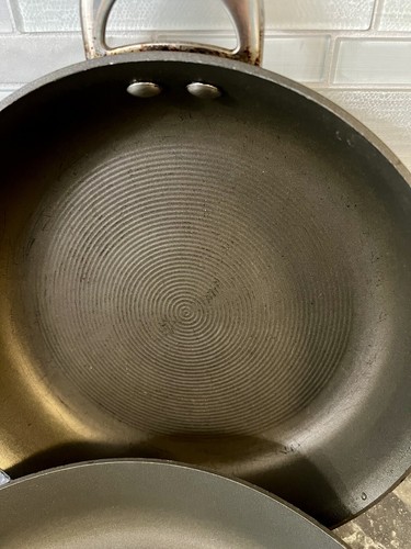2 Circulon Symmetry Pan Skillet Nonstick 10” & 12" Pans Skillets - Picture 3 of 11
