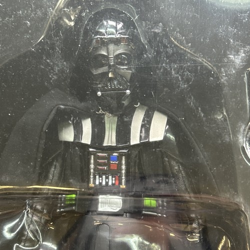 RAH (Real Action Heroes) - Medicom Darth Vader Figure SEE PHOTOS - Picture 2 of 6
