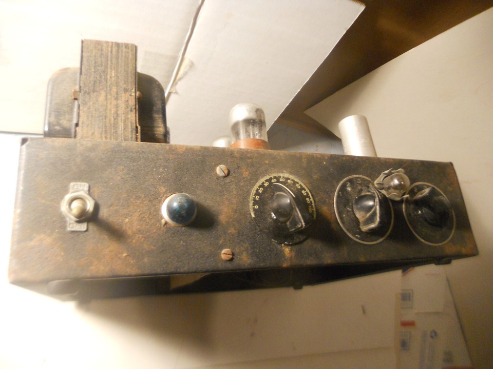 Vintage TUBE Electronic or Amplifier 1940s fix parts Stereo or Radio