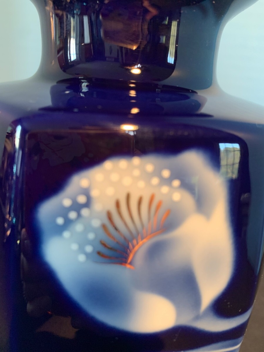 Z1119 Japanese Pottery Flower Arrangement Vase Vintage Signee
