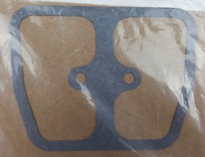 Kawasaki 110607001 Rocker Case Gasket Genuine Part NOS OEM Qty 2