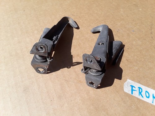 1973 - 1980 MERCEDES W116 450SEL HOOD BONNET LEFT & RIGHT LOCK LATCH CATCH OEM - Picture 5 of 7