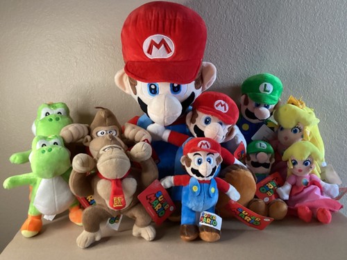 Super Mario Plushies - Luigi - Princess Peach - Donkey Kong - Yoshi - Set of 11 - Picture 1 of 1