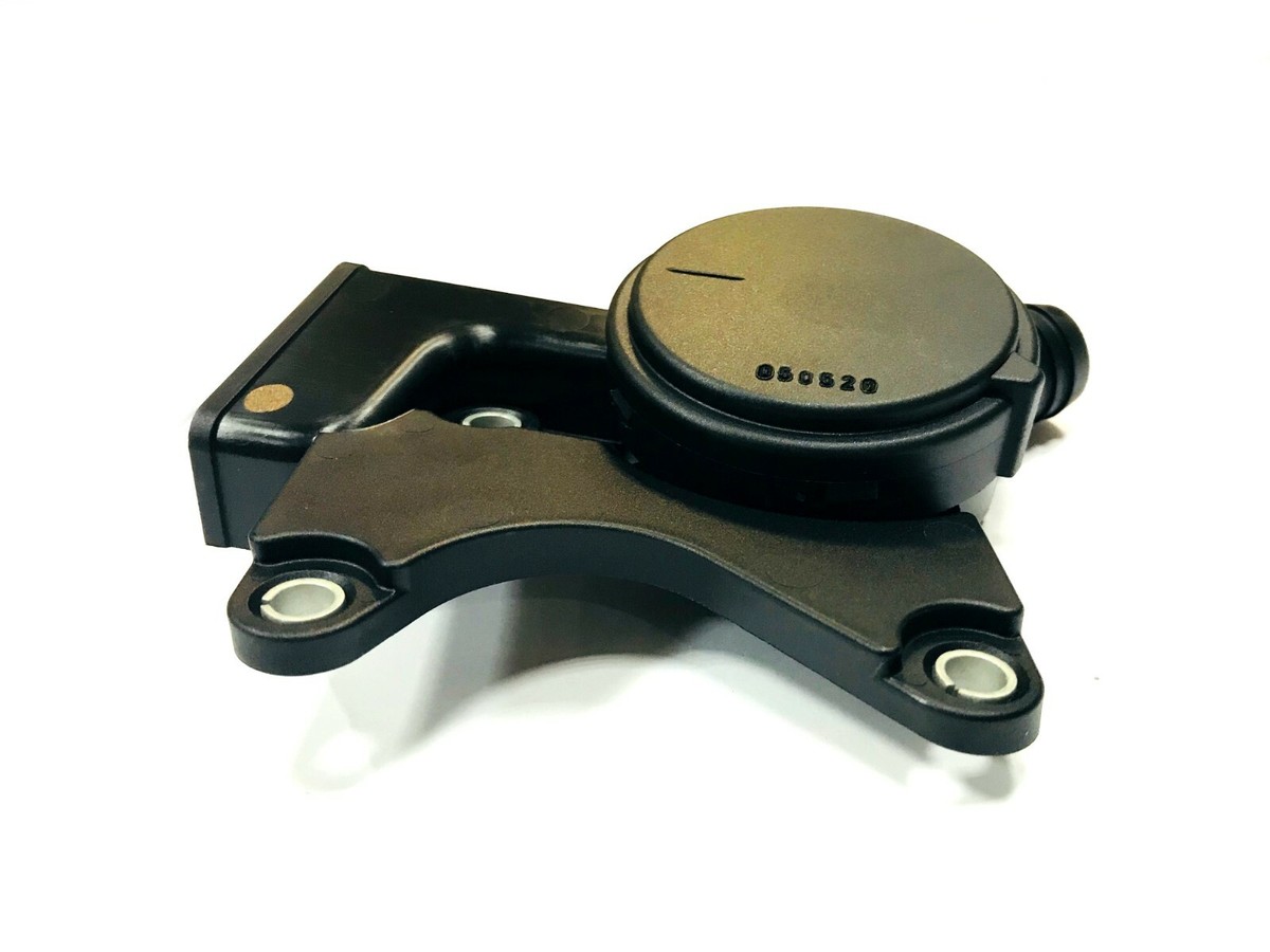 Ölabscheider Kurbelgehäuseentlüfter Ventil Original Mercedes-Benz  