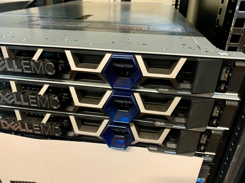 vSAN 3-Node Cluster Dell EMC R640 vSAN Ready Nodes Hybrid 50TB All ...