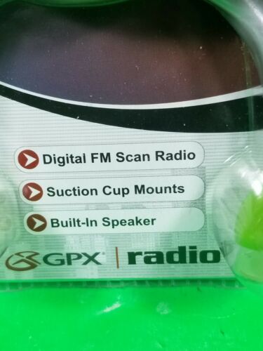 GPX RADIO - DIGITAL FM SCAN RADIO - SUCTION CUP MOUNTS - NIP - R1605PUR. (36) - Picture 2 of 4