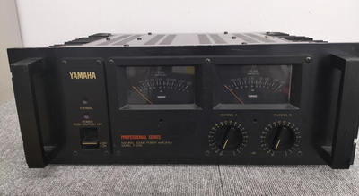 YAMAHA ナチュラルサウンドパワーアンプ P-2200① YAMAHA ナチュラルサウンドパワーアンプ P-2200①