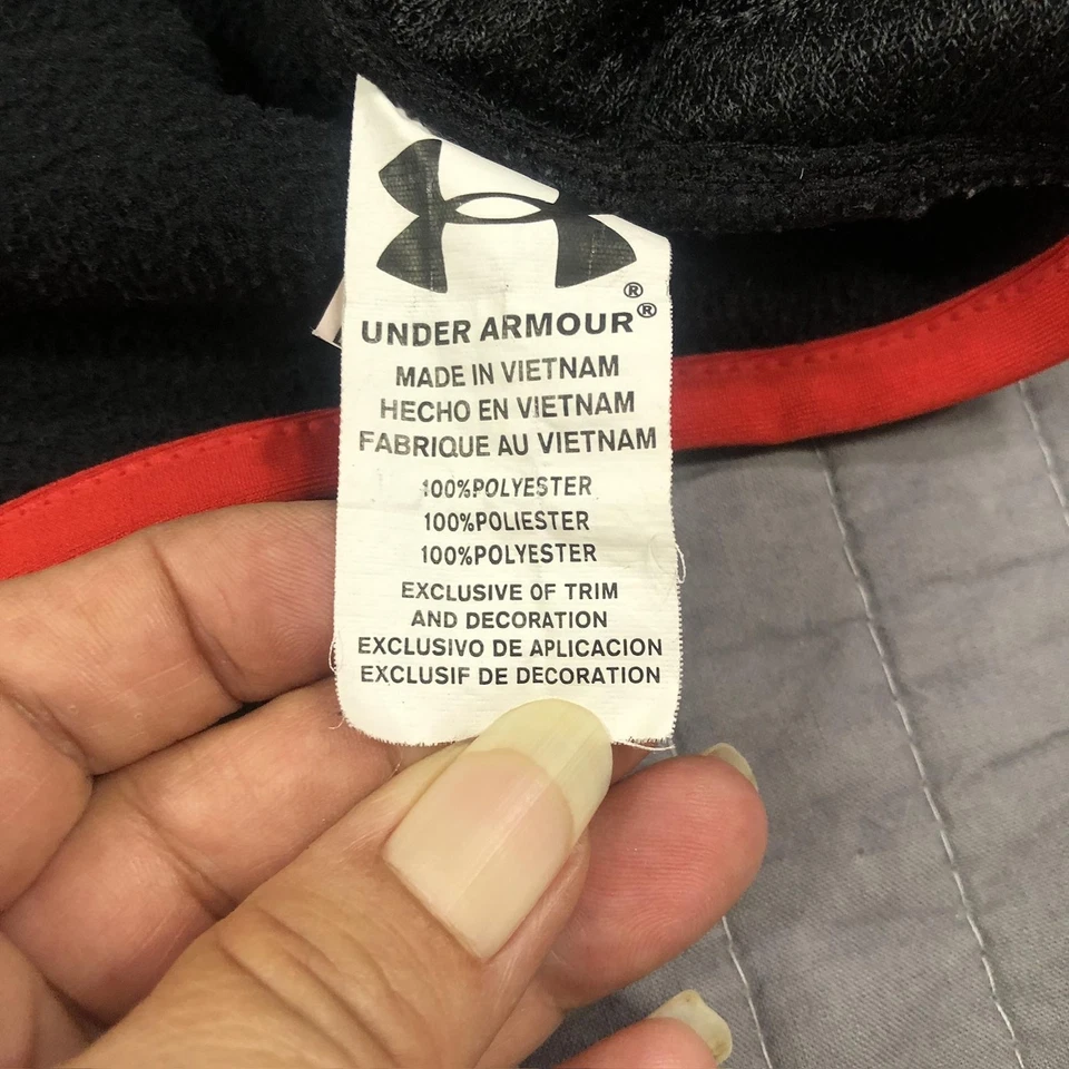 Chaqueta Under Armour Juvenil 4 Negra Roja Cremallera Completa Con Capucha Vellón Logo Niños Exterior Foto 4 de 4