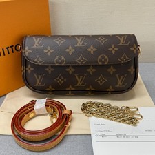 Louis Vuitton Monogram Ivy Shoulder Bag M81911