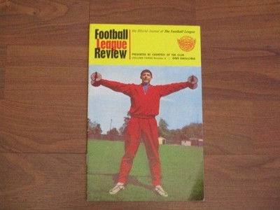 Vintage Football League Review c 1968 - Sammy Chung, Plymouth Argyle Team Foto