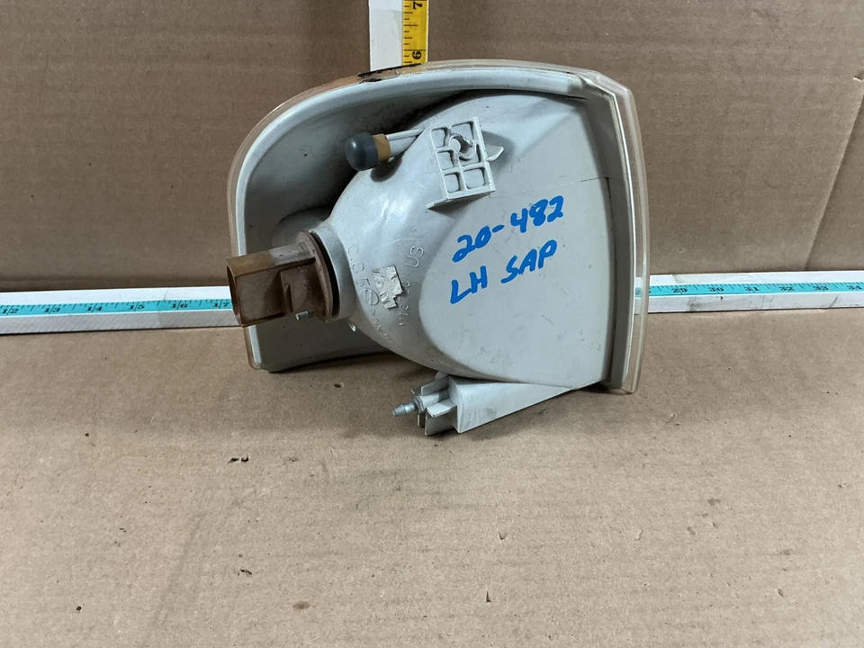 Ford Explorer 2004-2005 esquina lateral del conductor/luz de estacionamiento señal de giro OEM Foto 4 de 4