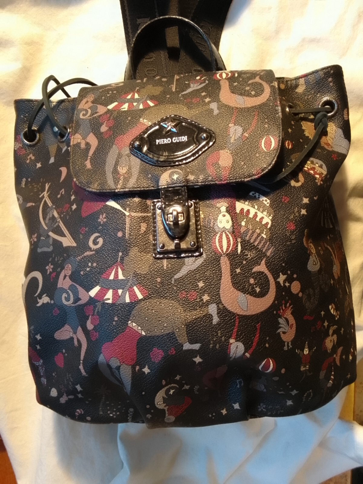 UNA BELLA BORSA - ZAINO : ' PIERO GUIDI ' !!!!!