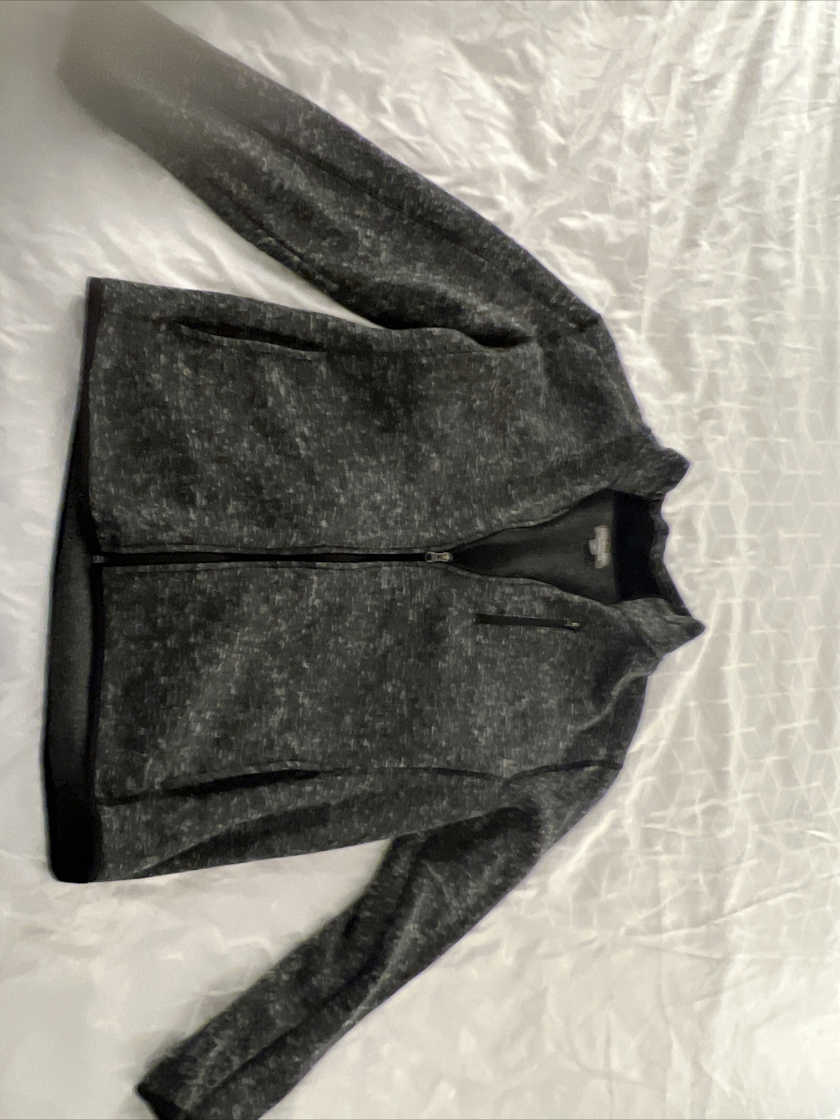 Picture 1 of 4