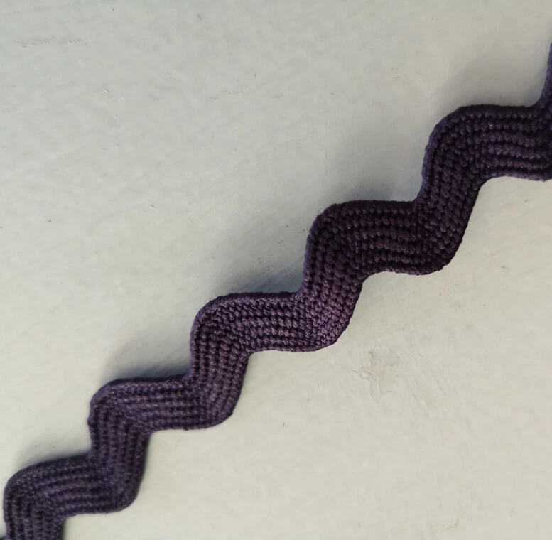 3 Yards 1/2" Wide Ric Rac Rick Rack Trim Lace 8 Colors - Image 1 of 1