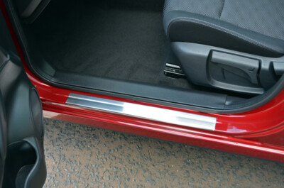 Chrome Door Sill Trim Covers Protectors To Fit Nissan Qashqai (2014