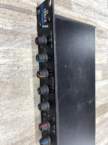 DBX1 project 266 2 Channel Compressor/Gate no charge as is - Picture 2 of 6