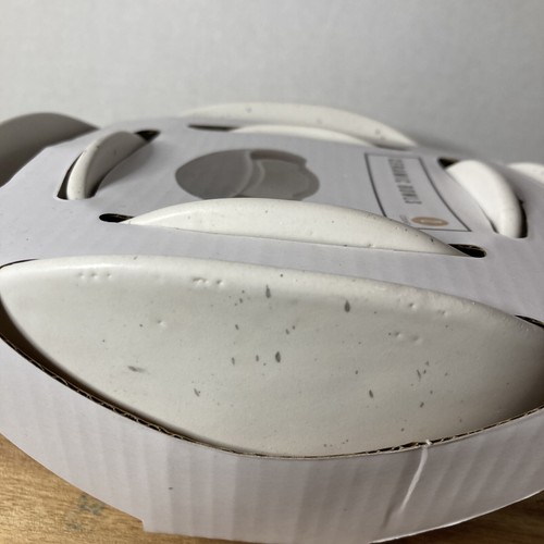 Off White Spotted Design Ceramic Bowl Set w/ Humped Edge Design 6.5 & 4.5" - Picture 3 of 7