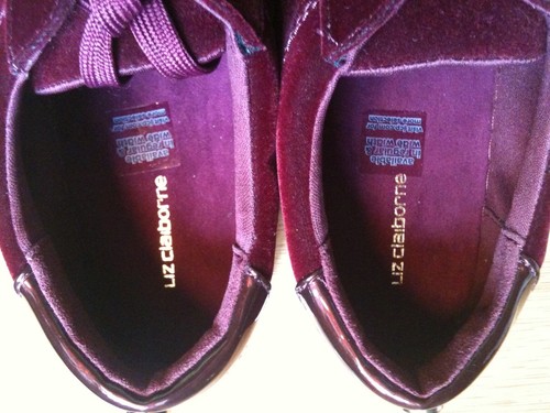 NEW Dressy Dark Red Burgundy Velvet Sneakers Shoes 7M LC Warwick - Picture 6 of 12