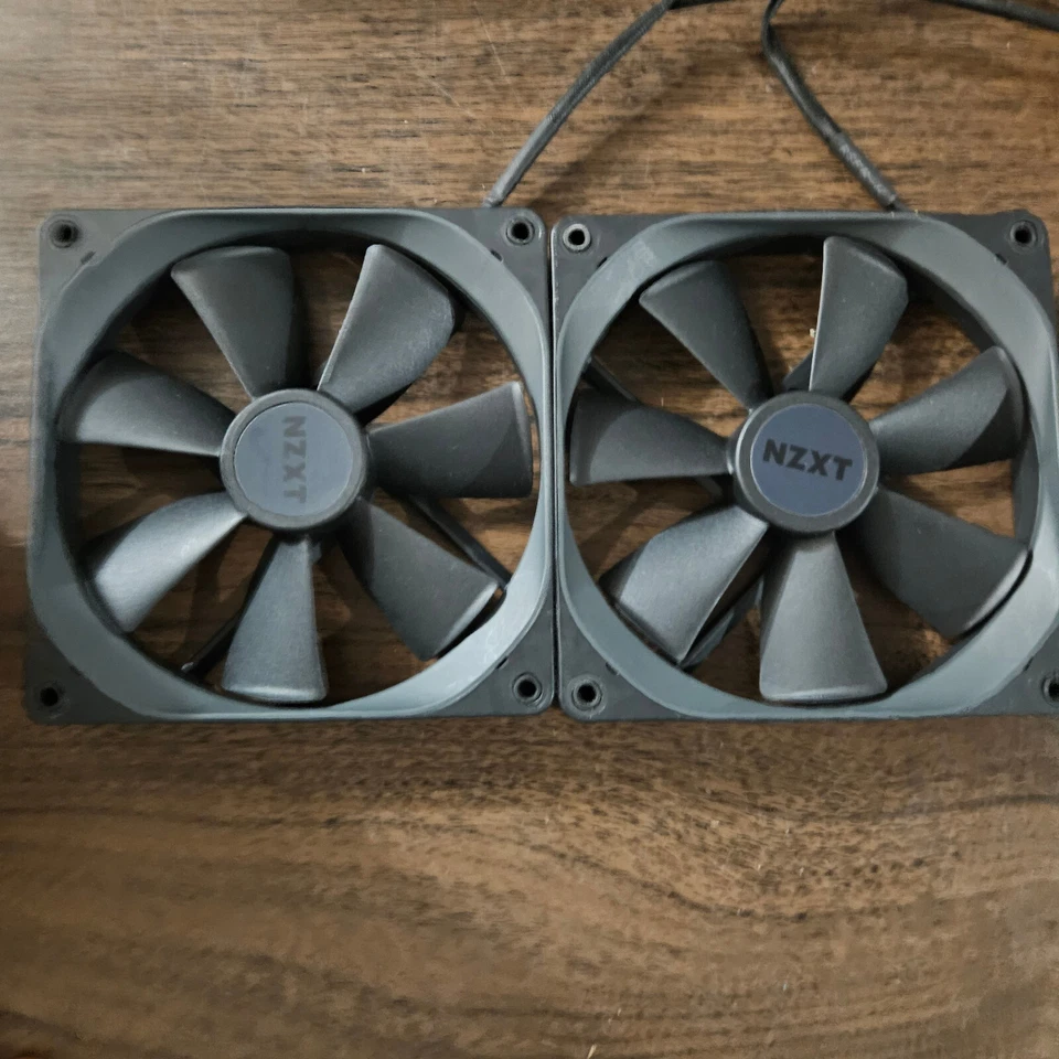 TWO NZXT - AER P Series PC Case Cooling Fans 140MM (RF-AP140-FP) - Image 3 of 3