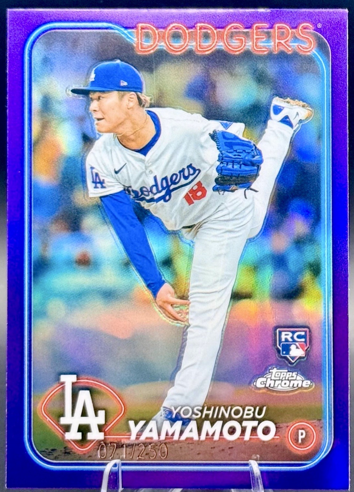 2024 Topps Chrome - Yoshinobu Yamamoto #18 Purple Refractor 071/250 RC Dodgers