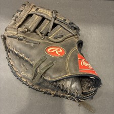 Rawlings Renegade RFBRB 12.5" Leather Baseball Glove fits on the Right hand