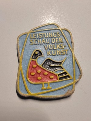 DDR Pappabzeichen Ministerium für Kultur MfK Leistungsschau der Volkskunst A038