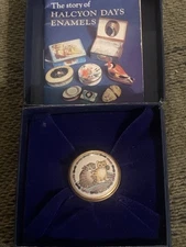 NIB Halcyon Days Miniature  Hand Painted Enamel  Kittens