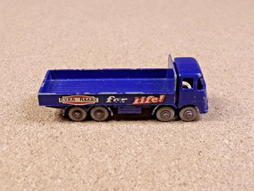 OLD VINTAGE LESNEY MATCHBOX # 20 ERF 686 TRUCK