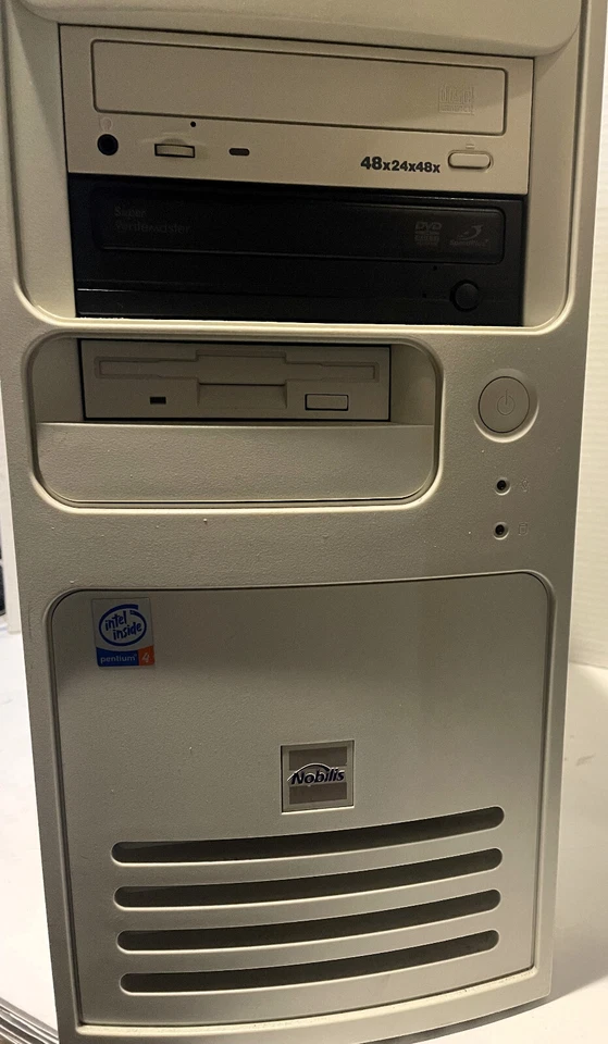 Nobilis Custom Desktop PC (Intel Core 2 Quad Q6600 2.4GHz 4GB NO HDD) Works! - Image 3 of 4