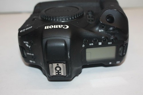 Canon EOS-1D X Mark II 20.2MP Digital SLR Camera - Black (Body Only) - Picture 6 of 11