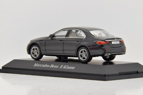 MERCEDES E-KLASSE LIFTFACE 2020 GRAPHITE GREY iSCALE 1/43 NEUVE EN BOITE - Imagen 6 de 9