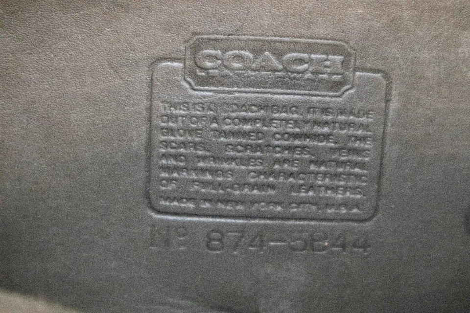 Bolso Bandolera Coach 9790 City Vintage Masilla Marrón Nueva York Años 80 Foto 4 de 4