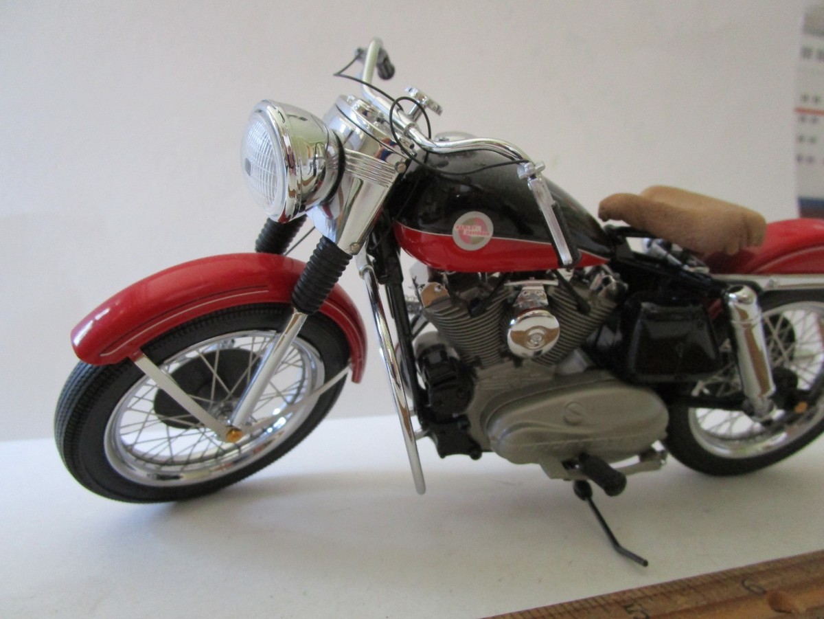 1/10 Franklin Mint 1957 Harley-Davidson XL Sportster