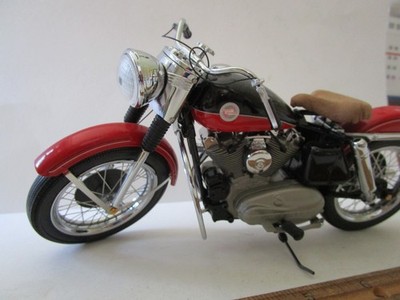 1/10 Franklin Mint 1957 Harley-Davidson XL Sportster