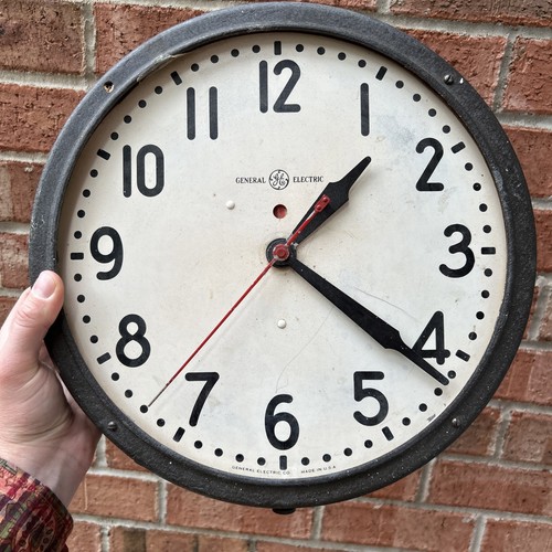 Vintage WORKING General Electric 17.5" School House Wall Clock No Glass As Is - Picture 21 of 23