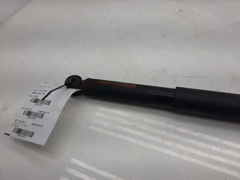 Amortiguador de puntal delantero para pasajero Chrysler Aspen 2007 OEM  Foto 2 de 4