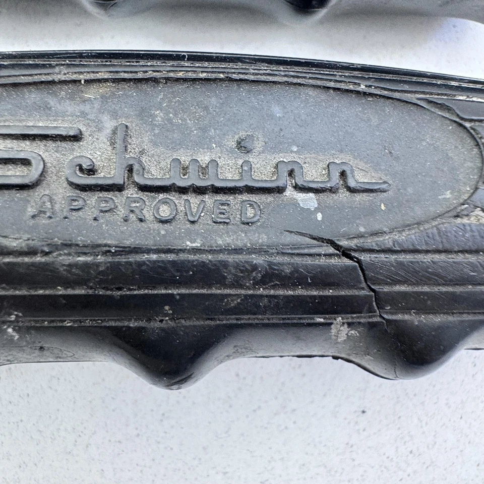 Empuñaduras de manillar de bicicleta de colección aprobadas por Schwinn ranura para dedos negra OEM A49 Foto 4 de 4