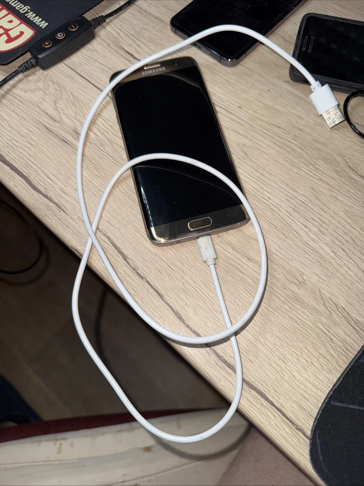 Samsung Galaxy S7 Edge -32GB - Gold (Ohne Simlock) (Dual SIM) - Bild 3 von 3