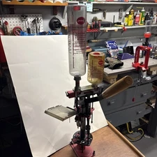MEC 650, 12ga.  Shotshell Reloading Press, Progressive with cover
