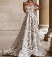 Wedding Dresses Sleeveless A-Line Back Zip Bridal Gowns Flower Court Train Gowns