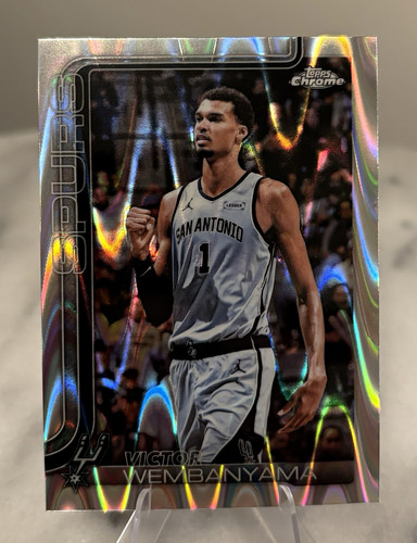 2025-26 Topps Chrome Update Basketball Victor Wembanyama Ray Wave #22 Spurs