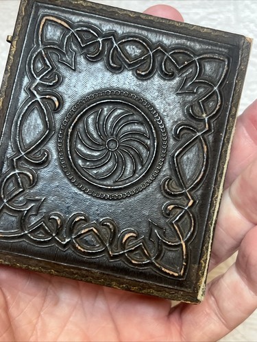 Antique Ambrotype Photo Boy & Baby (Sleeping or Post Mortem) Case = 3.75" x 3.5" - Picture 7 of 7