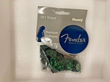 Genuine Fender  351 Premium Picks, 144 pack HEAVY