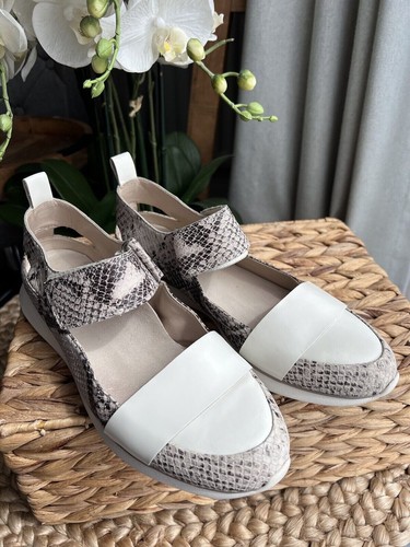 CLARKS Women's Shoes NARRATIVE Snake Print leather Sandals UK 6 D EU 39.5