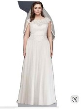 wedding dresses plus size