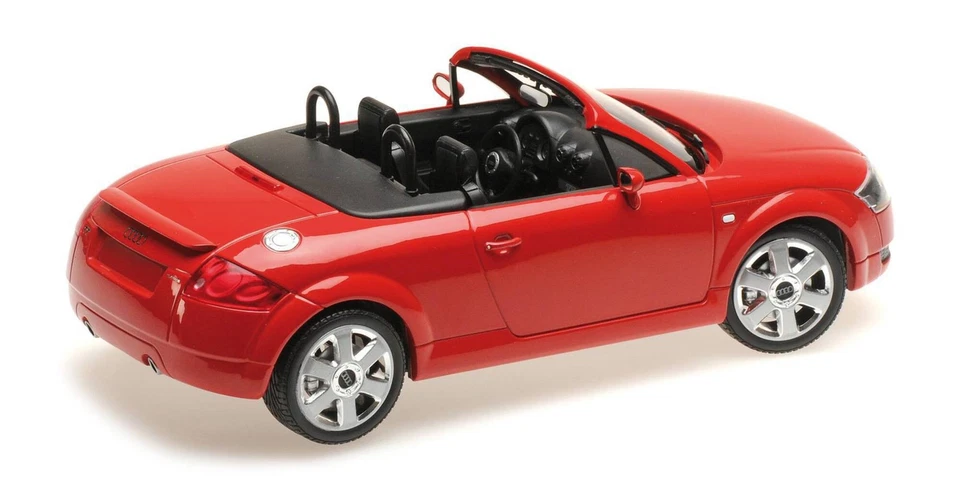 Minichamps 1/18 AUDI TT ROADSTER 1998 RED Limited Edition 300 pcs - 155017032 - Immagine 2 di 2