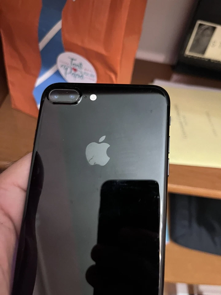 Apple iPhone 7 Plus - 256GB - Nero (Sbloccato) Come Nuovo - Immagine 4 di 4
