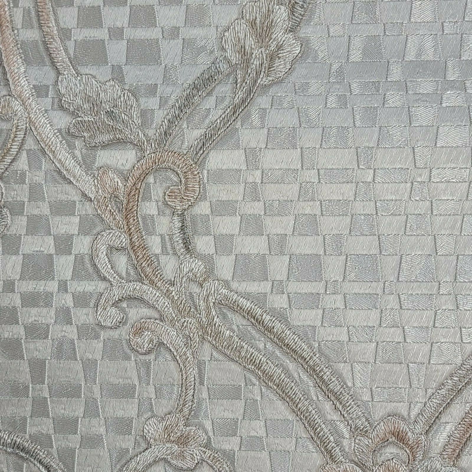 Embossed floral Victorian damask Silver Gray Bronze metallic wallpaper damask 3D
