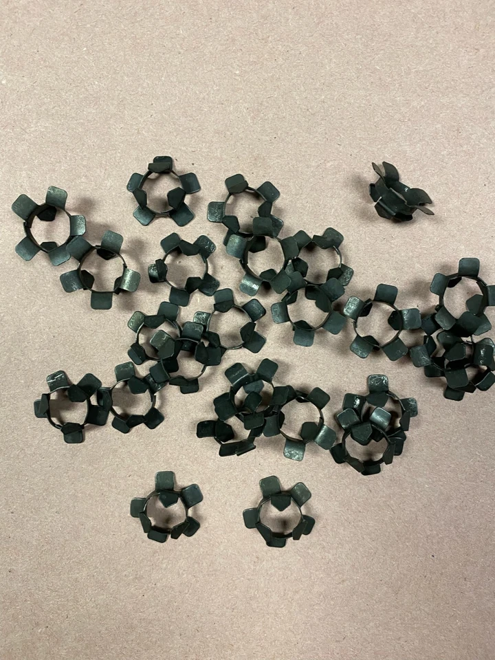25 Steelcase chair back retainer clips