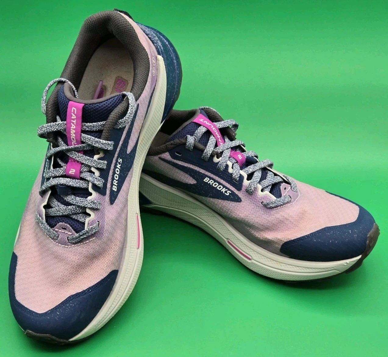 Brooks Catamount 2 Trail Running Shoes Womens 8.5 Purple Blue 1203881B517